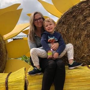 Meet your Posher, Abbie